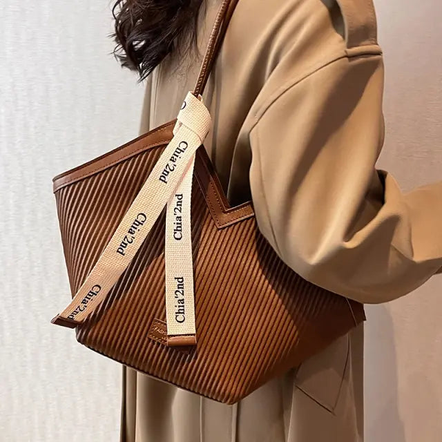Large Hobo Bag - Beloria Luara