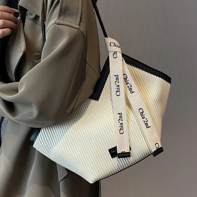 Large Hobo Bag - Beloria Luara